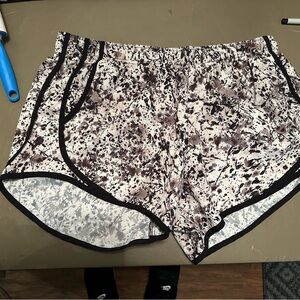 Calvin Klein Shorts Size Large